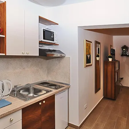 Nika Family Apartment